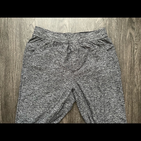 Lululemon Intent Jogger - Picture 3 of 9